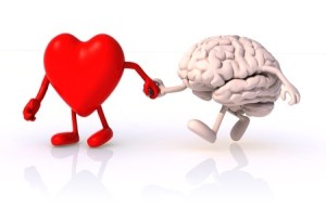 Heart and brain holding hands_clipdealer.de